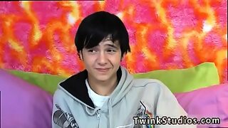 18 years old girl on girl