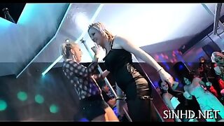 12 sal ki ladki ke sath hardcore ka video sex hindi