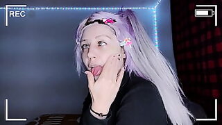 anna blond