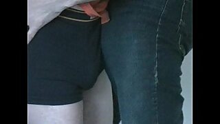 18 year old girl japanese iniyut ng frend
