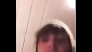 2 lesbian vs 2 gay who does it better