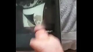 13 saal ki ladki bina kapdo me