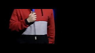 amarrada como una perra y que le den duro y fuerte