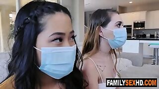 1 girl 4 boys at a time 1 in moutn 2 in vagina 1 in 2 hole