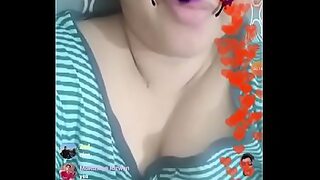 2 teens webcam