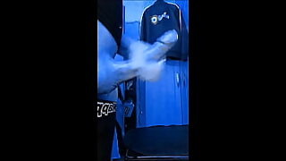 1 guy giving 2 girls blowjob