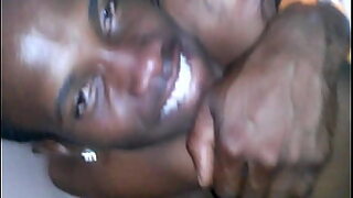 bro catch sis