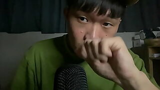 18 year boy help mom