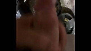 18 year old breaks the seal of the pussy with her step brothers big
