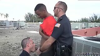 ballbusting machine