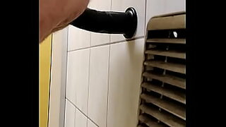 18 year dick in chuck e cheese parking lot