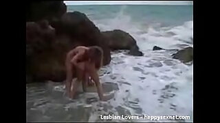 18 year lesbian