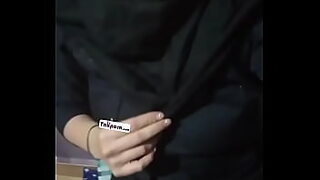 aunty changing hidden cam