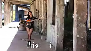 daria glover group on the stairs