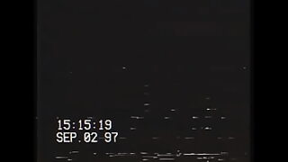 1080p un ouvrier costaud sest fait prendre en train de se branler dans un escalier