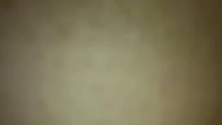 10 sec the naughty boy stripped off moms sari and fucked her hard