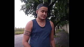 1perempuan asli 20 lelaki melayu