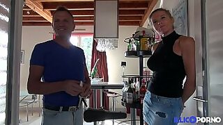 18 year boy and anty fick hard