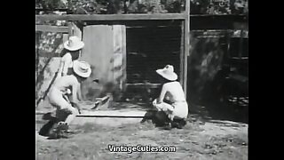 1 girl 4 boys at a time 1 in moutn 2 in vagina 1 in 2 hole