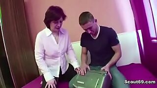 10 sec stepmother shares hotel bed without clothes with horny stepson
