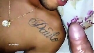 batendo na bunda