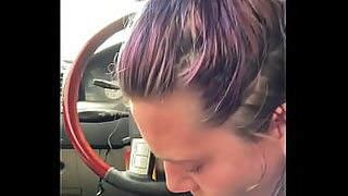 18 year old showing you how to cum just by using your hands