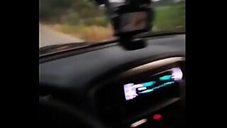 1080p un ouvrier costaud sest fait prendre en train de se branler dans un escalier