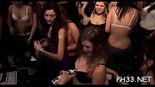 10 people have sex at a party