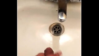 2hombres y 1 mujer