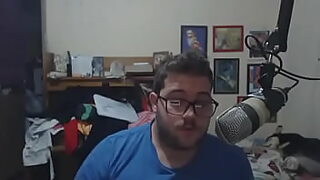 corno olhando