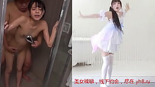 12 small gril