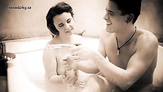 18 year old girl being fucked by a 18 year old boy