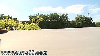 1 girl 4 boys at a time 1 in moutn 2 in vagina 1 in 2 hole