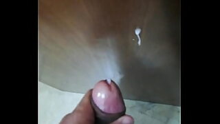 1 girl 4 boys at a time 1 in moutn 2 in vagina 1 in 2 hole
