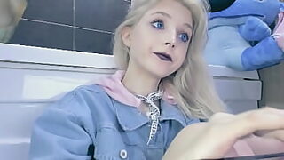 avi addam
