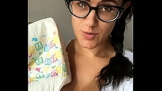 aunty changing hidden cam