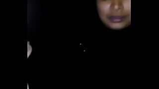 aunty changing hidden cam