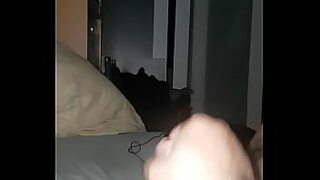 18 year old showing you how to cum just by using your hands