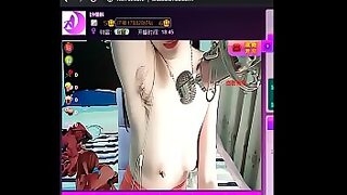 armpits hairy