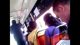 coroa dando o cu