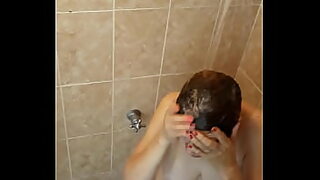 18 year old boy fucking a 20 year old girl