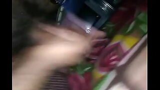 14 sal ki ladki ko choda chod se khoon nikalna sex video