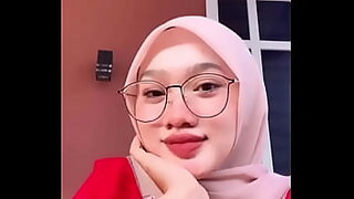 1perempuan 3 lelaki melayu