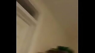 18 year girl boob show