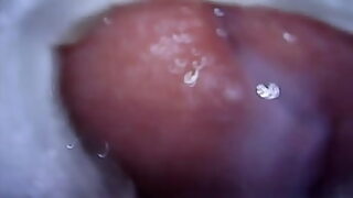 1 girl 4 boys at a time 1 in moutn 2 in vagina 1 in 2 hole