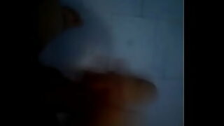 18 year old breaks the seal of the pussy with her step brothers big