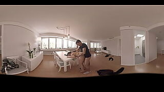 ass shaking while hands on the floor