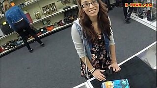 18 year old girl for bf