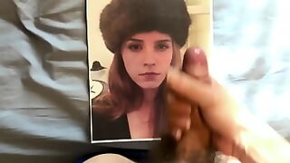 18 year old fucks mom