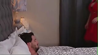 10 sec stepmother shares hotel bed without clothes with horny stepson